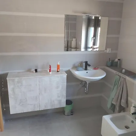 Dom Na Koncu Swiata W Sercu Natury